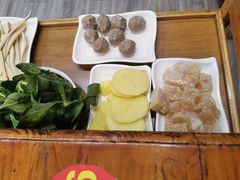 -老北京热气涮羊肉·小龙虾·烤鱼(呼玛路店)