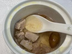 -东豪园林海鲜酒家(南港路辅路店)