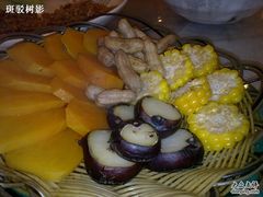 201104141131-老街饭庄·地道淮扬菜(扬子江北路总店)