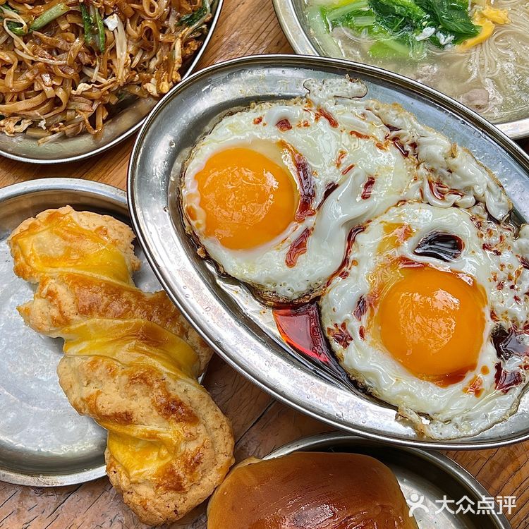 海口这家早餐店 有点东西