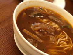 红烧牛肉面-鼎泰丰 (柏威年广场店)
