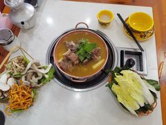 -藏味八珍特色火锅