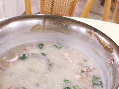 -标记美食新鲜猪杂(兴南大道店)