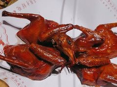 -鸽子侯·家宴·平价海鲜(绿地店)