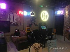 -未来战场·大空间VR·轰趴·团建(常营店)