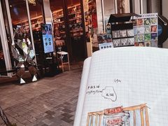 -黑胶星球(华发中城商都店)