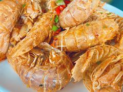 -三亚火车头万人海鲜广场