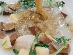 -小杨生煎(金山百联购物中心3楼店)