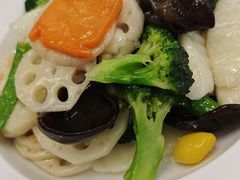 -鸿运楼烤鸭店(天桥店)