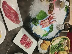 -金陵饭店 56F 家·海鲜火锅餐厅