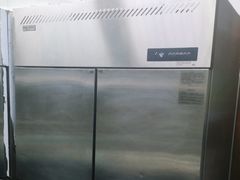 -粤凤佬