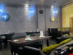 -梧桐树下(云锦世家店)