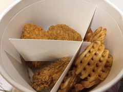 -麦当劳(世界城广场店)