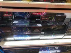 -日上免税店(三径路t3店)