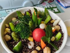 -水桶王国主题餐厅·聚会·生日派对·亲子活动·家庭套餐(亚龙湾希尔顿店)