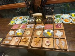 -银米·云南传统过桥米线(双廊黑金冠店)
