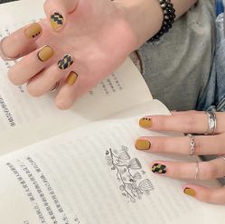 -柚子•猫美睫美甲