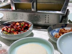 -宽坐河鲜馆(凤城九路店)