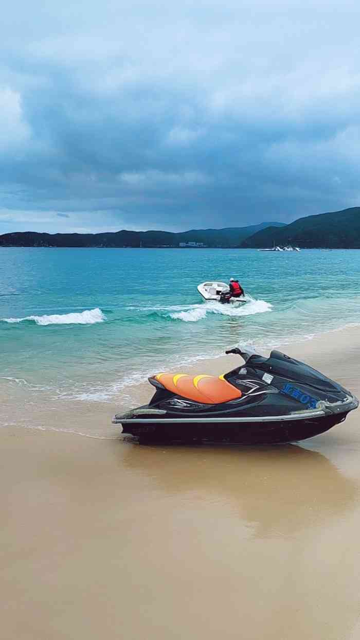 亚龙湾国家旅游度假区-"在亚龙湾那参加了一个游艇俱乐部的潜水,海.