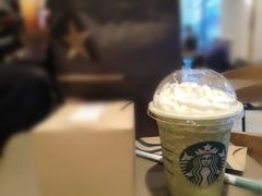-星巴克臻选(金桥国际店)