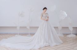 -予白婚纱礼服馆