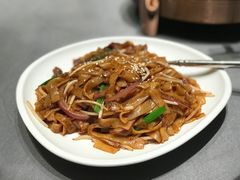 干炒牛河-悦秀·高级粤菜