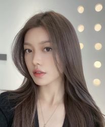 -丝语萱形象