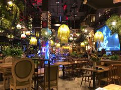 -临界音乐酒馆·小龙虾·江湖菜(华熙LIVE·鱼洞店)