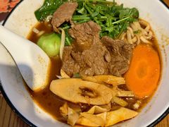 -贯一台湾牛肉面(八一七中路店)