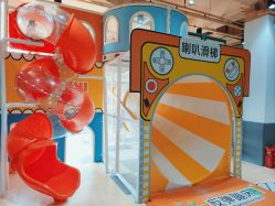 -反弹蹦床公园·运动乐园·团建·亲子派对(深圳观澜湖店)