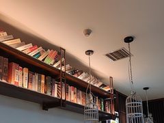 -阿瓦山寨·湘菜现炒·剁椒鱼头王(咸阳总店)