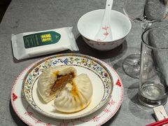 -新光酒家·方亮蟹宴·河豚(浦东店)