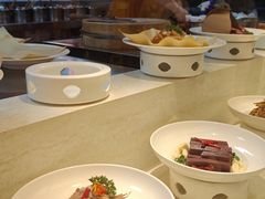 -阿瓦山寨·湘菜现炒·剁椒鱼头王(咸阳总店)