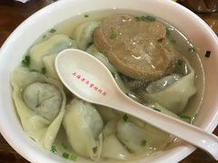荠菜肉馄饨-潘国仙耳光馄饨(黄家阙路店)