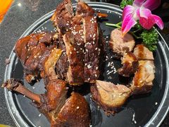 -小饕荟雅安贡椒鱼鲜馆(广福桥店)