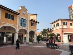 -佛罗伦萨小镇广佛名品奥特莱斯(疏港路店)