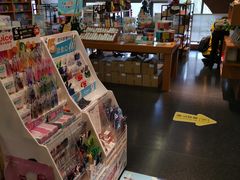 -外研书店(北京外国语大学西校区北外国际大厦店)