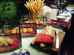 -唐拉雅秀酒店-西锦汇空中BBQ·思创餐厅