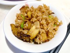 牛肝菌焖饭-蔼若春.传承三十年云南菜(金碧公园店)