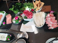 -捞王锅物料理(上海世茂广场店)