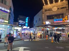 -西归浦每天偶来市场