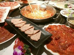 -二荆条·蜀鲜汇城市森林火锅