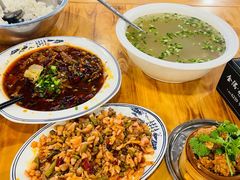 -九九牛肉馆(南山路店)