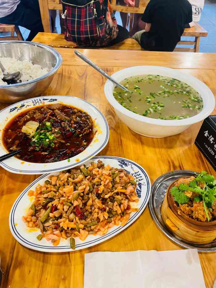 九九牛肉馆(南山路店)