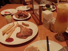 -视界美食自助餐厅·石家庄希尔顿酒店