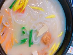 蝴蝶之梦过桥米线-双桥园·云南过桥米线(古城南门店)