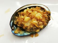 蒜蓉蒸鲍鱼-船奇蒸汽海鲜·闽菜(八市海鲜总店)