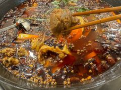 耙牛肉-鸿顺老铁锅美蛙鱼府(解放碑店)
