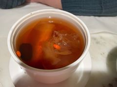 冰糖桃胶炖雪梨-初蓉丨遇见新川菜(亲贤街荣耀店)