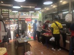 大堂-荔银肠粉(广州天河华利路店)
